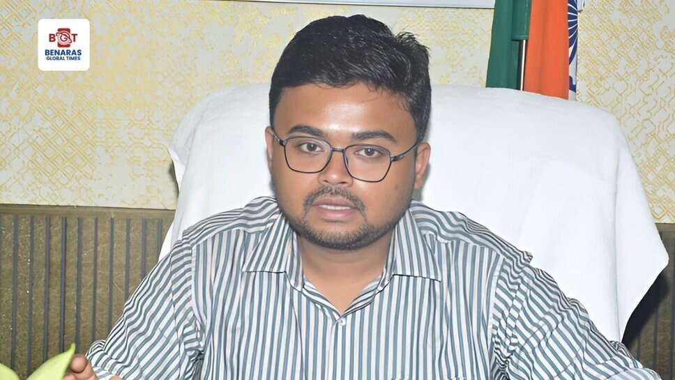 नगर आयुक्त ने शेल्टर होम और विकास कार्यों का किया निरीक्षण, यात्रियों से ली सुविधाओं की जानकारी