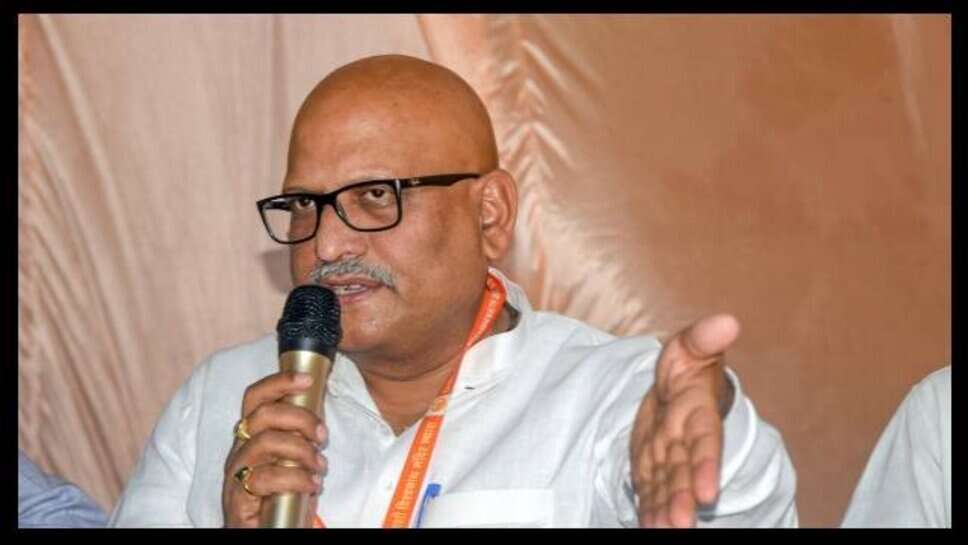 Ajay Rai का RSS प्रमुख पर विवादित बयान, दे डाली ये नसीहत