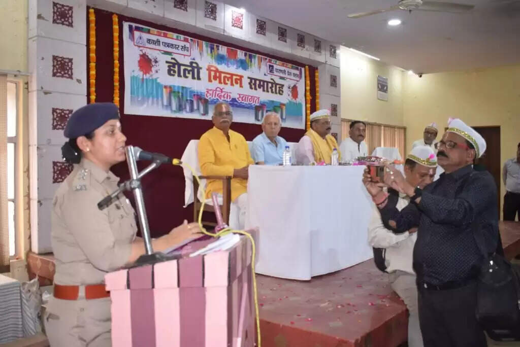 Press Club : फोटोग्राफी प्रतियोगिता, महापौर ने किया बहुउद्देशीय सभागार का लोकार्पण