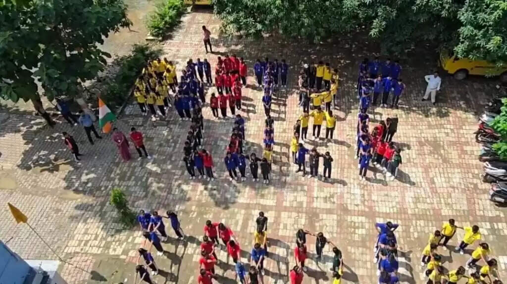 Chak De India : भारत-पाक फाइनल से पहले काशी में टीम इंडिया की जीत के लिए हवन, छात्रों ने अनोखे अंदाज में बढ़ाया हौसला