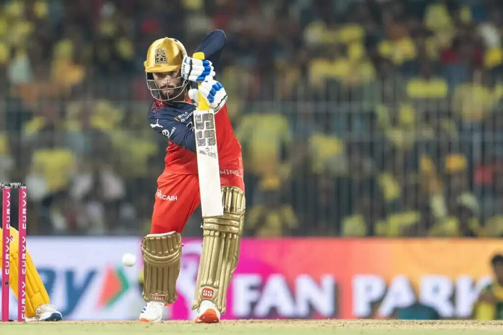 CSK vs RCB : पाटीदार-डेविड की धमाकेदार बल्लेबाजी, चेन्नई को मिला 197 रनों का लक्ष्य
