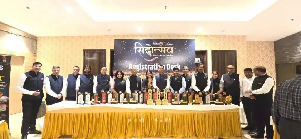 Rotary Club ऑफ वाराणसी नॉर्थ को मिला प्लेटिनम क्लब का सम्मान, 36 पुरस्कारों के साथ रचा नया कीर्तिमान