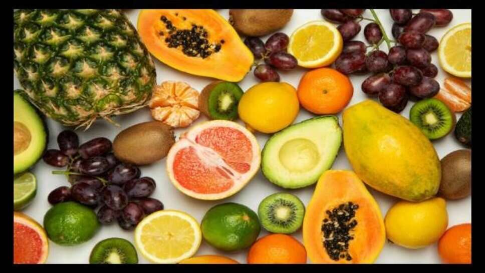 Summer Hydrating Foods : गर्मियों में डाइट में शामिल करें ये फूड्स, शरीर रहेगा हाइड्रेट और तरोताजा