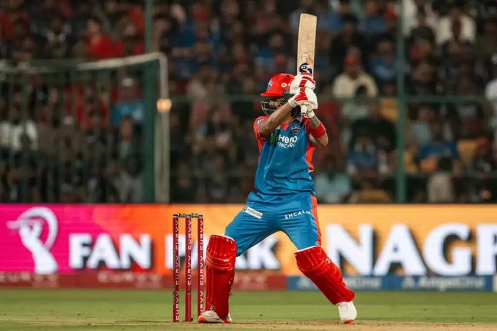 RCB vs DC : राहुल-स्टब्स की साझेदारी से दिल्ली की चौथी जीत, RCB को 6 विकेट से हराया