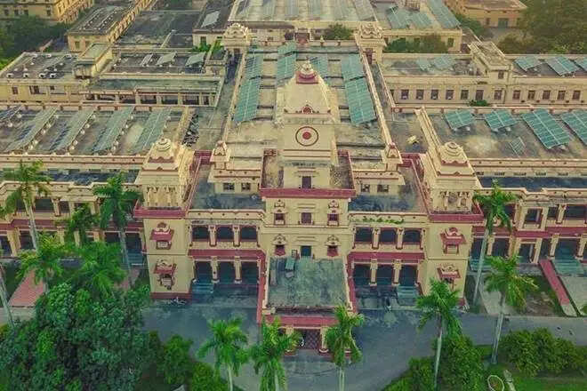 IIT (BHU) ने DAPT टेक स्टार्टअप्स के लिए इनक्यूबेशन कार्यक्रम शुरू किया