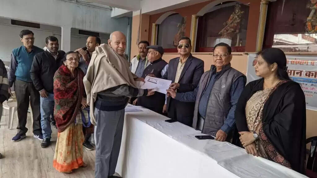 अग्रसेन सेवा संस्थान ने आयुष्मान कार्ड शिविर में 168 वृद्धजनों को लाभान्वित किया