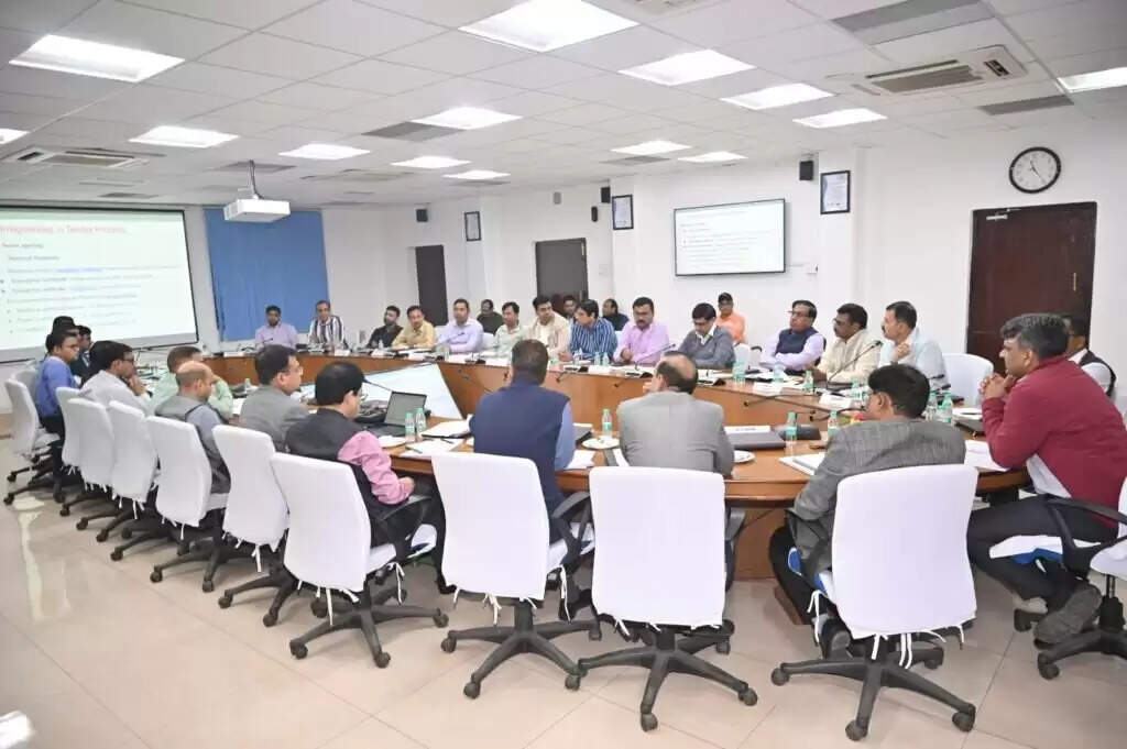 BLW : सतर्कता क्षेत्रीय निष्पादन समीक्षा बैठक का सफल समापन, रेलवे के सर्तकता विभाग की कार्यपद्धति में पारदर्शिता लाने पर चर्चा