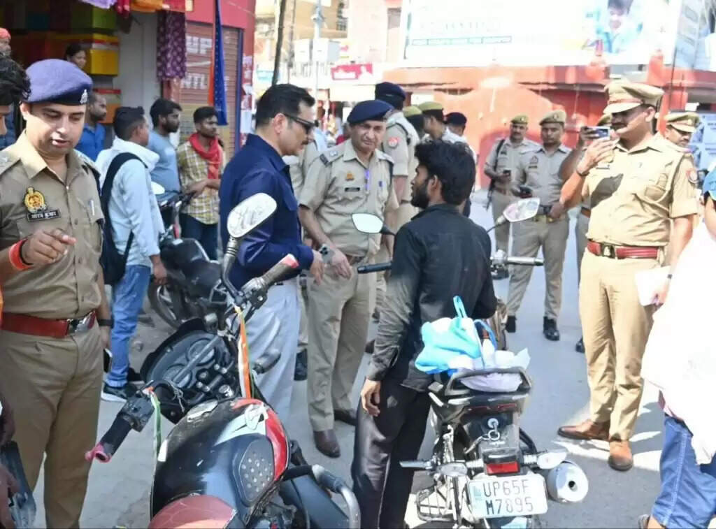 अब गाड़ियों पर ठाकुर, ब्राह्मण, यादव...नहीं, सिर्फ नंबर चलेगा! Varanasi Police का सख्त एक्शन