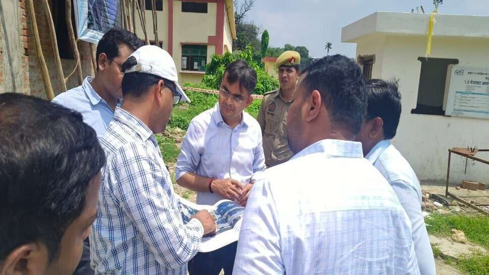 Varanasi : बर्ड फ्लू को लेकर प्रशासन अलर्ट, कंट्रोल रूम स्थापित