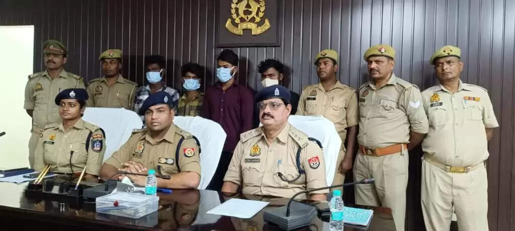 Finance Company Heist : फाइनेंस कंपनी से तिजोरी चोरी, 72 घंटे में पुलिस ने चार आरोपियों को दबोचा