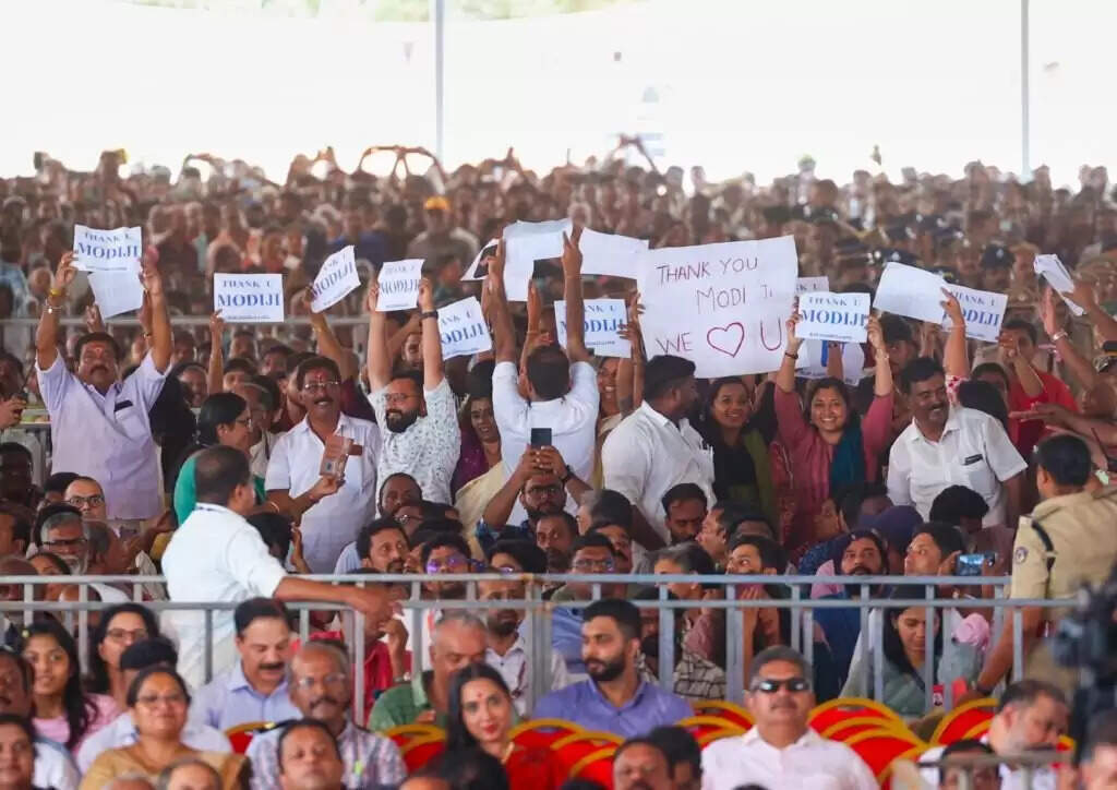 Seaport: केरल को PM मोदी की बड़ी सौगात, 8900 करोड़ की परियोजनाएं, विझिनजाम बंदरगाह राष्ट्र को समर्पित