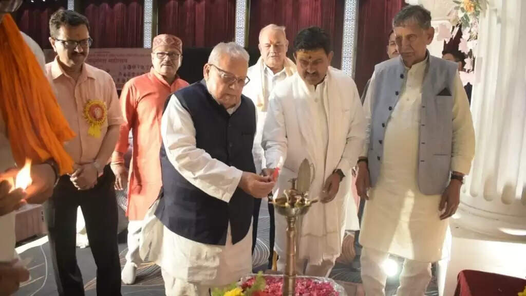 नव संवत्सर अभिनंदन समारोह : मनीषियों के आदर्शों पर चलकर ही भारत बनेगा विश्व गुरु: Kalraj Mishra