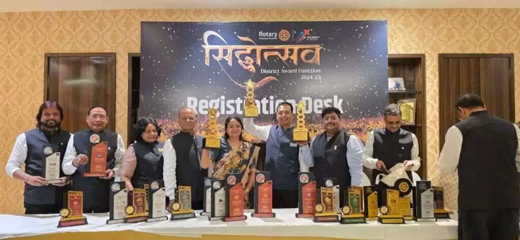 Rotary Club ऑफ वाराणसी नॉर्थ को मिला प्लेटिनम क्लब का सम्मान, 36 पुरस्कारों के साथ रचा नया कीर्तिमान