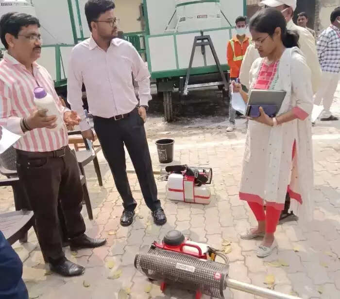 Varanasi Cold Fogging Trial: नगर निगम और स्वास्थ्य विभाग ने शुरू की मच्छर नियंत्रण की नई तकनीक