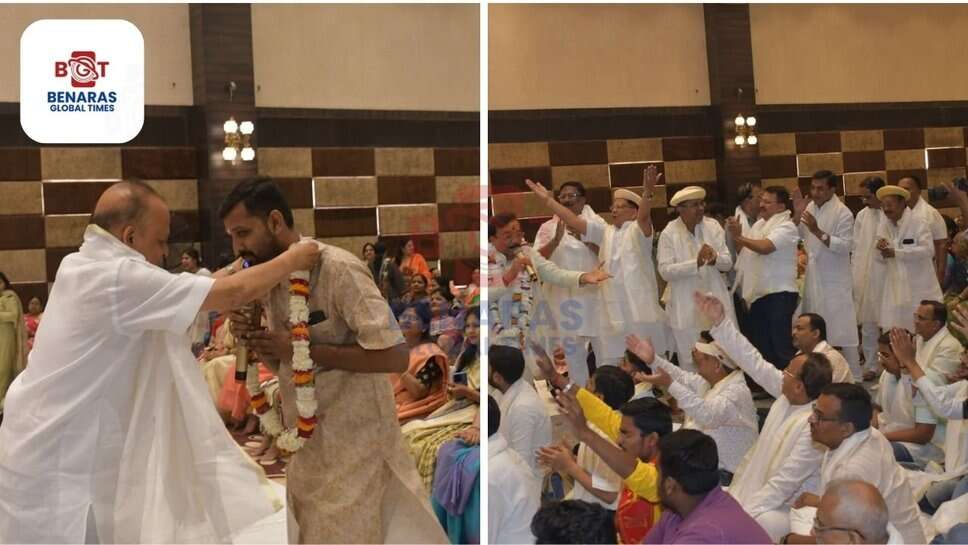 Agarwal Society Election : वाराणसी में अग्रवाल बंधुओं ने आयोजित की भजन संध्या, कोलकाता के शुभम्-रूपम् ने दी भावपूर्ण प्रस्तुति