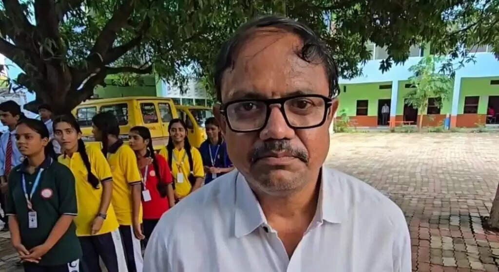 Chak De India : भारत-पाक फाइनल से पहले काशी में टीम इंडिया की जीत के लिए हवन, छात्रों ने अनोखे अंदाज में बढ़ाया हौसला