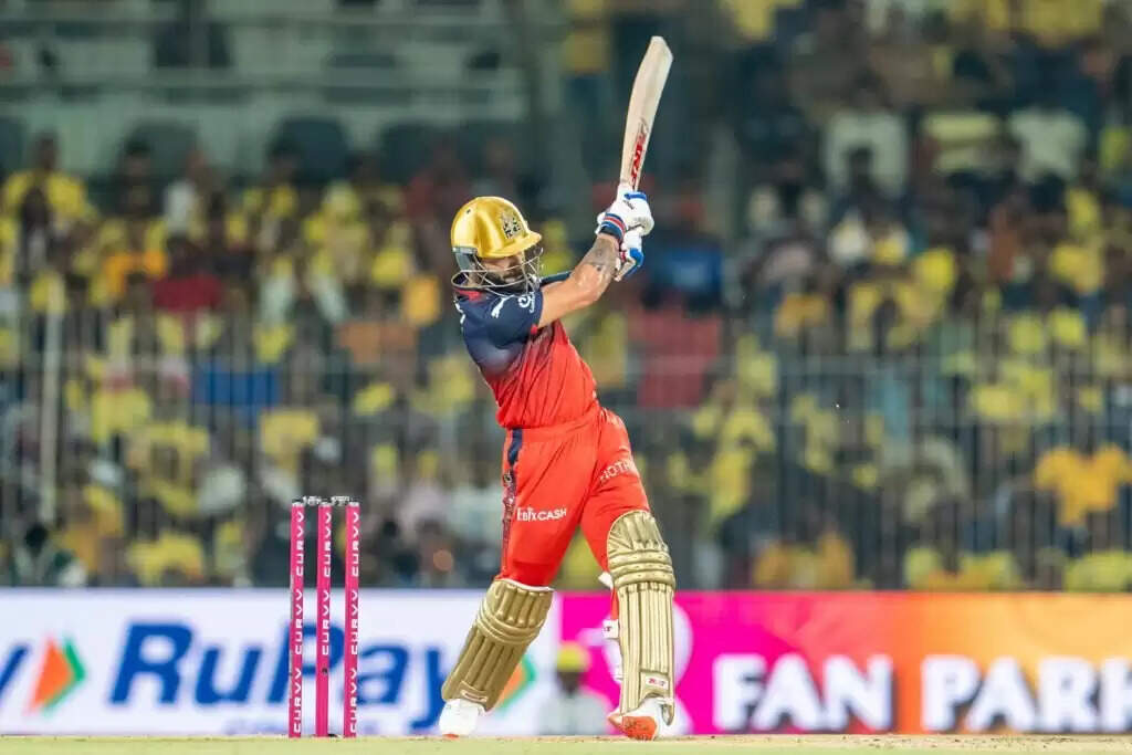 CSK vs RCB : पाटीदार-डेविड की धमाकेदार बल्लेबाजी, चेन्नई को मिला 197 रनों का लक्ष्य