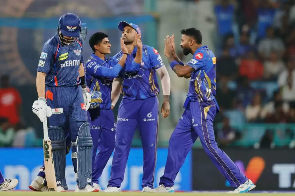 LSG vs MI: मिचेल मार्श और एडेन मार्करम की विस्फोटक बल्लेबाजी, LSG ने मुंबई को दिया 204 रनों का विशाल लक्ष्य