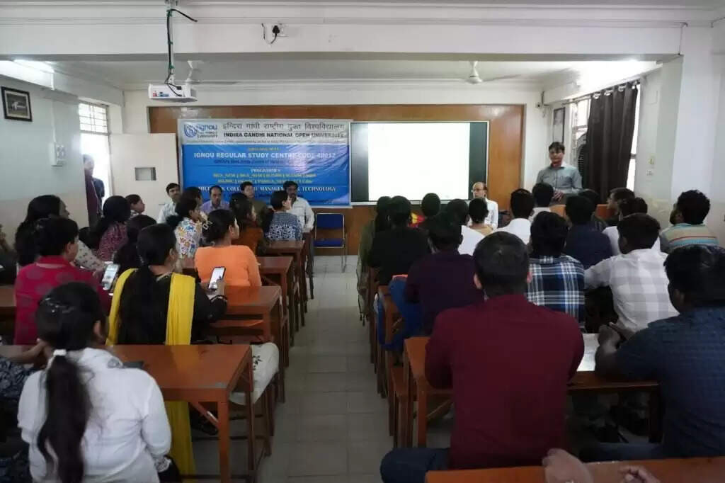 IGNOU Induction Meet 2025: माइक्रोटेक कॉलेज में नवप्रवेशी शिक्षार्थियों का स्वागत
