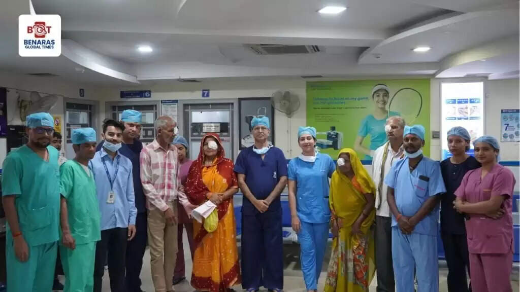 4 ज़रूरतमंदों की आंखों में लौटी रोशनी: RK Netralaya में डॉ. आयुषी ओझा ने किए निःशुल्क मोतियाबिंद ऑपरेशन