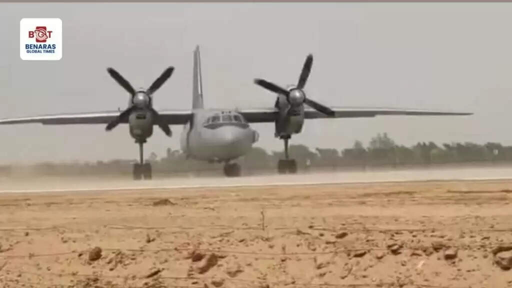 Ganga Expressway: गंगा एक्सप्रेसवे पर वायुसेना का शक्ति प्रदर्शन, राफेल-सुखोई ने की लैंडिंग