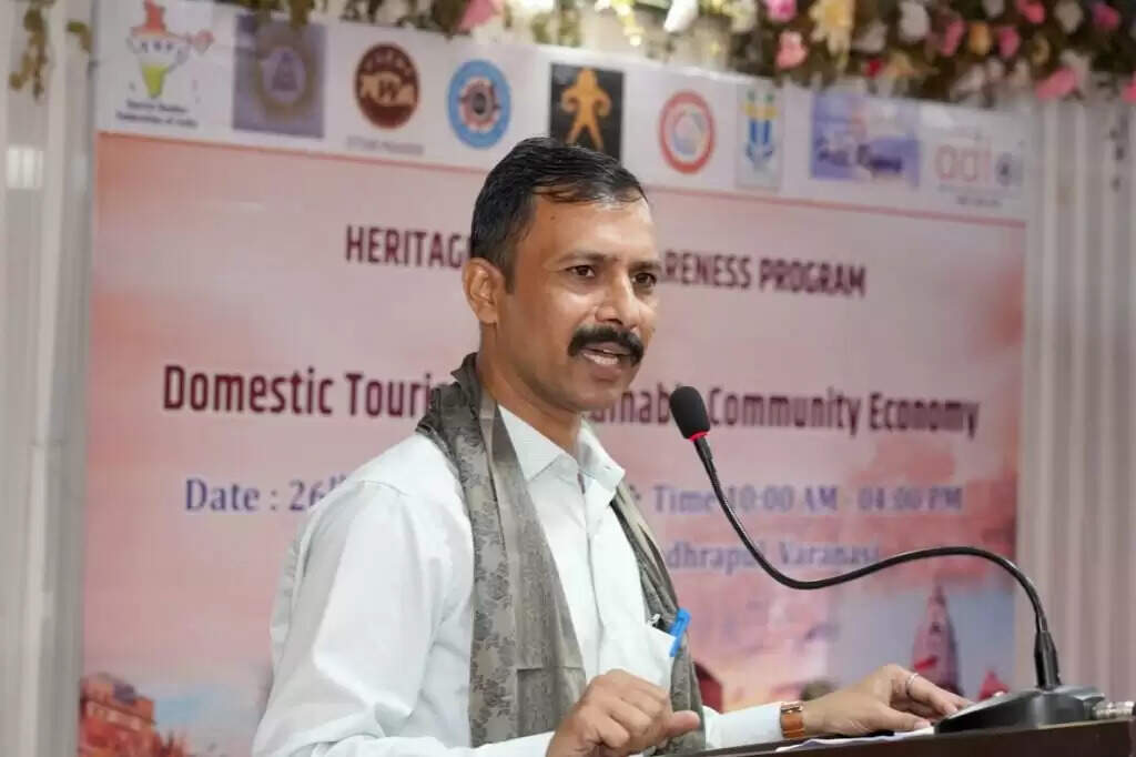 वाराणसी में Heritage Tourism अवेयरनेस प्रोग्राम, घरेलू पर्यटन और सामुदायिक अर्थव्यवस्था पर जोर