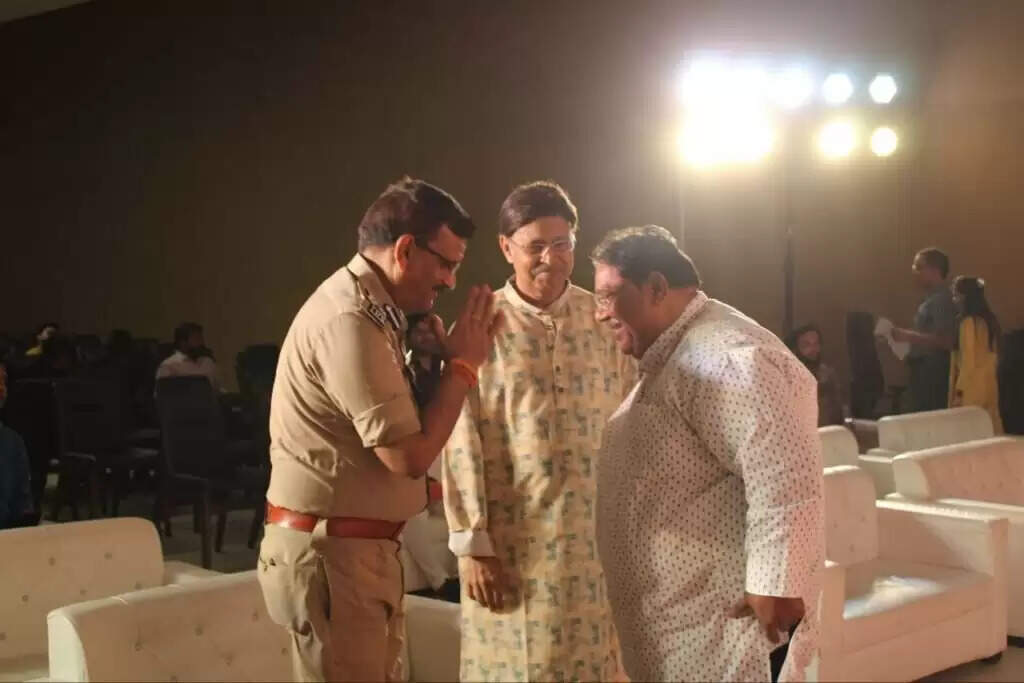 Kashi Vishwanath Dham में ‘पूरब पच्छिम संगीत’ भजन संध्या का आयोजन, प्रसिद्ध नृत्यांगना ममता टंडन के कत्थक नृत्य ने दर्शकों को किया मंत्रमुग्ध