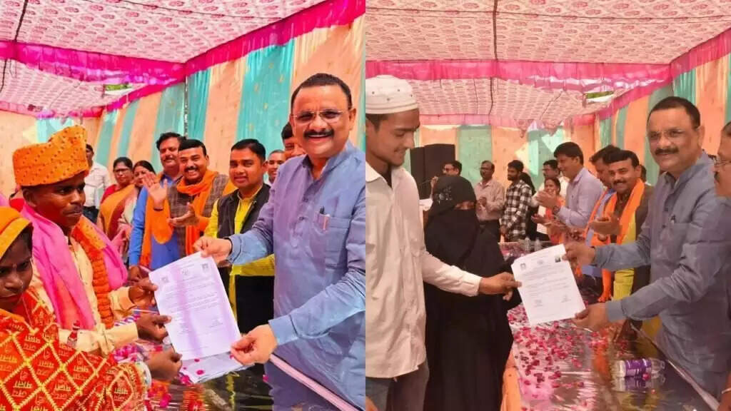 Mass Marriage Scheme: शहीद उद्यान में 45 जोड़ों का विवाह सम्पन्न, नगर निगम ने की शानदार व्यवस्था