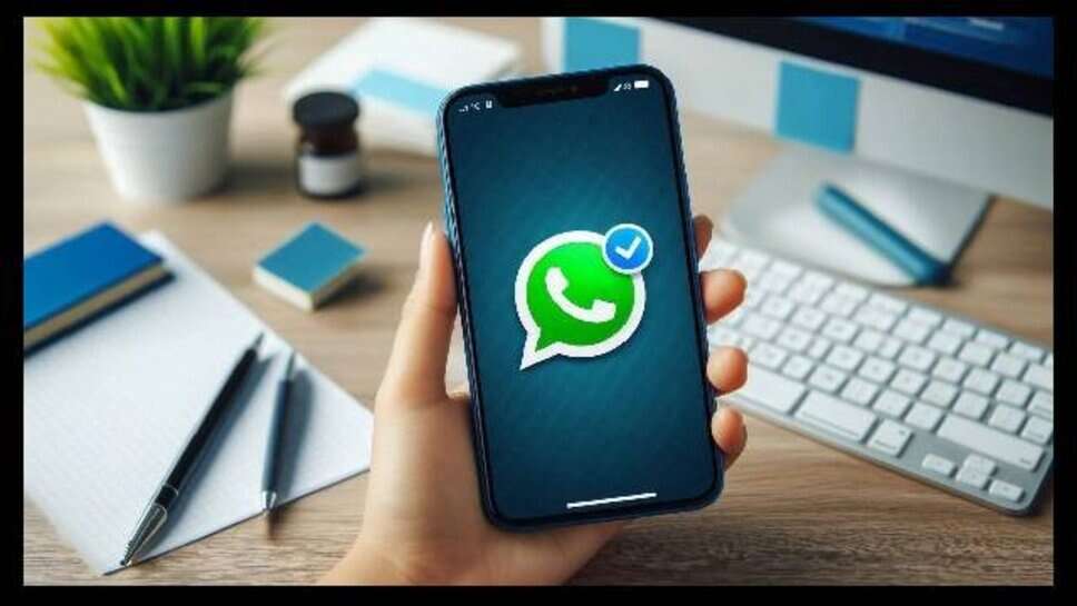 WhatsApp यूजर्स के लिए खुशखबरी, आए Layouts और Music Stickers जैसे मजेदार फीचर्स