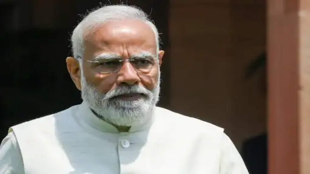 PM मोदी 