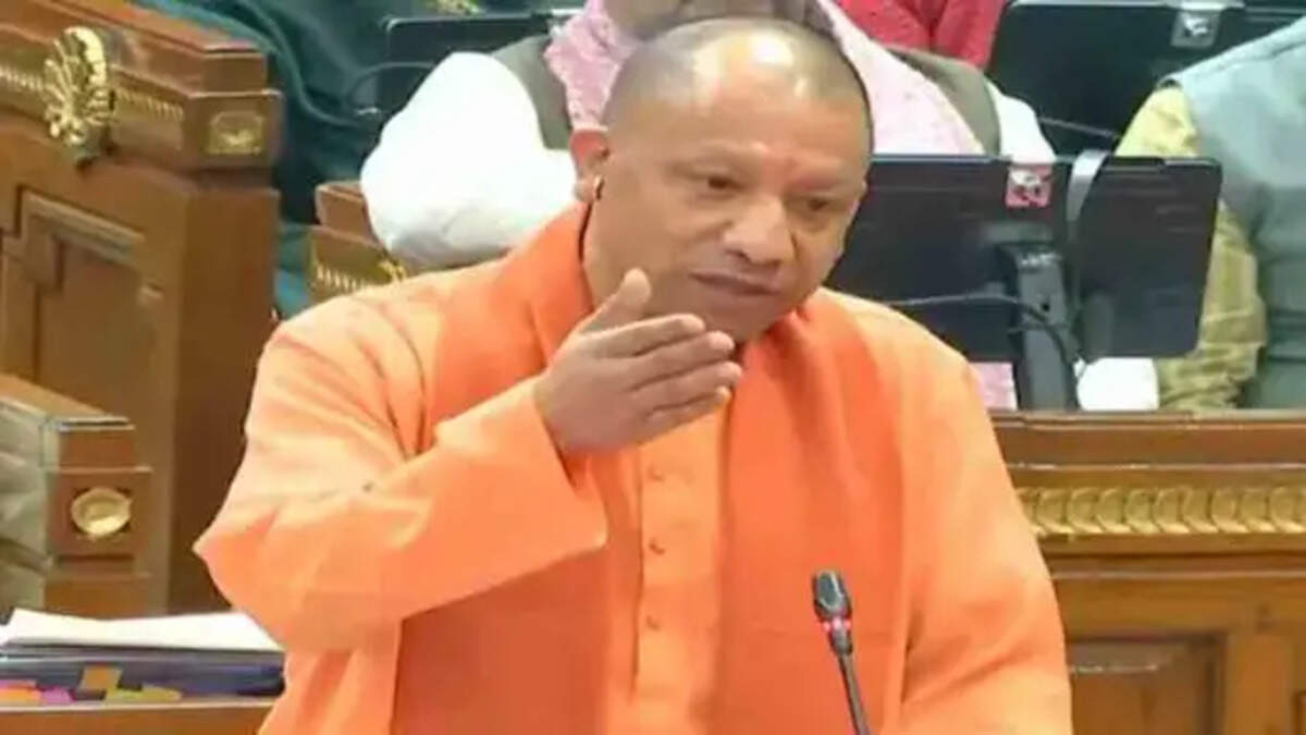  सपा पर बरसे CM योगी, बोले&ndash; &lsquo;किसान को वोट बैंक समझा गया, अब यूपी बना रेवेन्यू सरप्लस राज्य&rsquo;