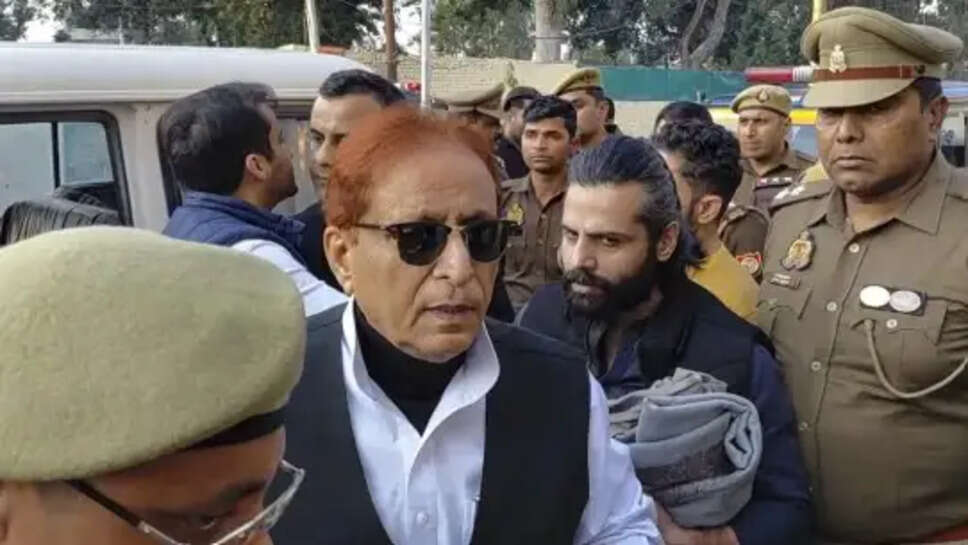 आजम खान 
