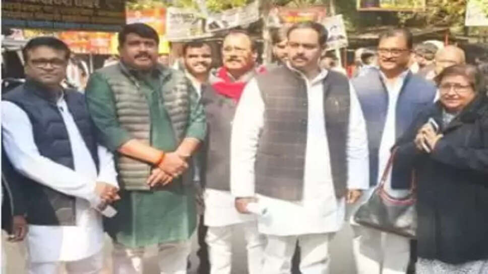 MLC आशुतोष सिन्हा