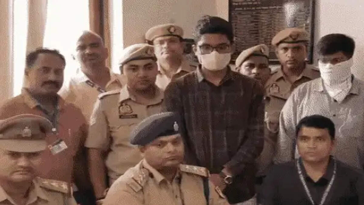 42 गोल्ड बिस्किट