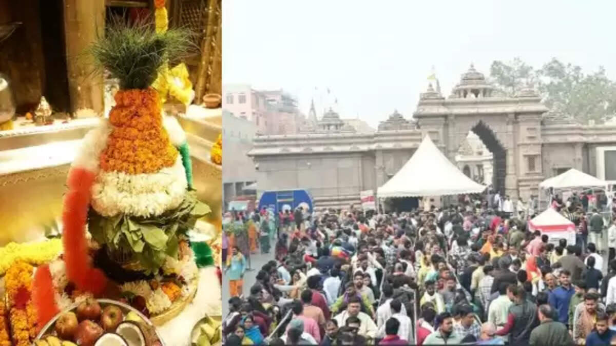 तिरंगा श्रृंगार में बाबा विश्वनाथ