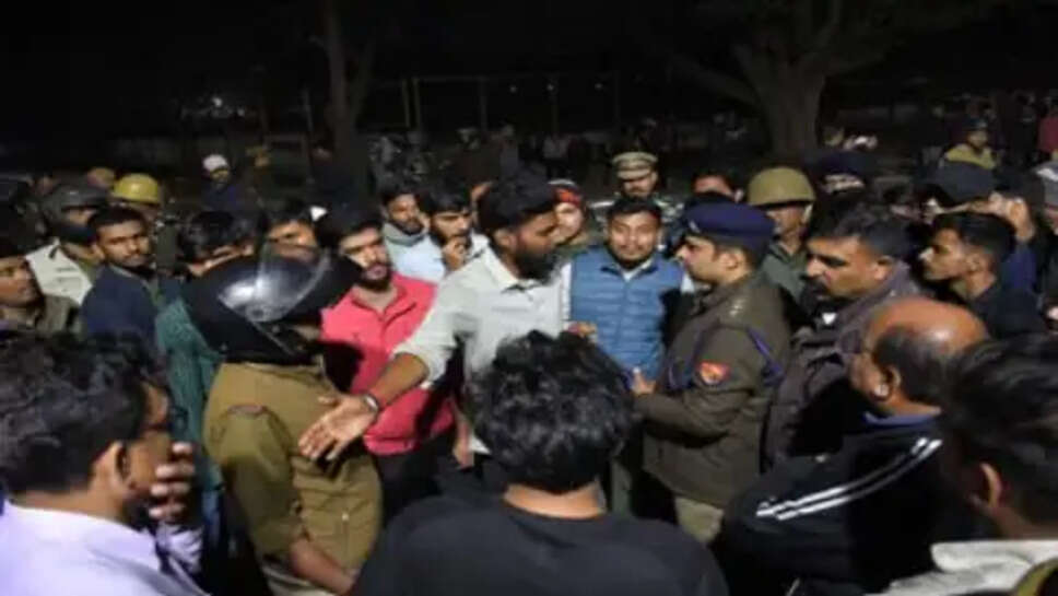 BHU फायरिंग कांड