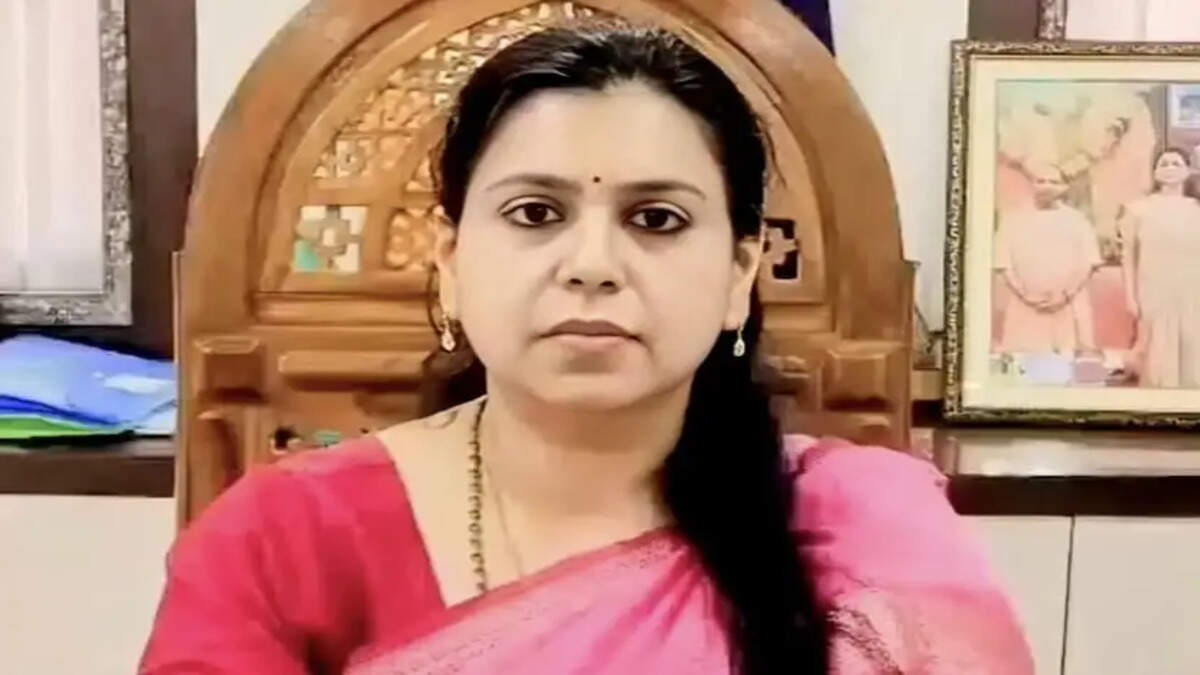IAS divya mittal 