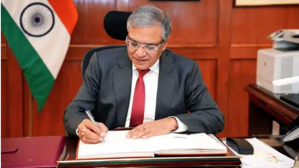 27 साल बाद राष्ट्रीय गोलमेज सम्मेलन आयोजित करेगा चुनाव आयोग, सभी राज्यों के निर्वाचन आयुक्त होंगे शामिल