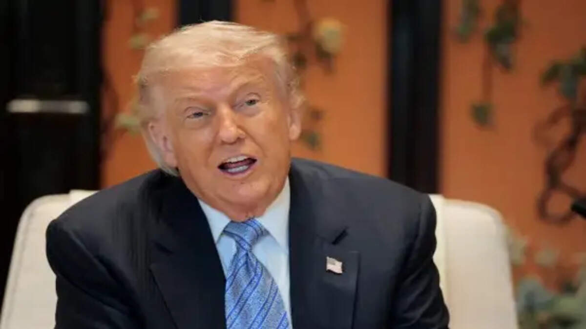  Donald Trump 
