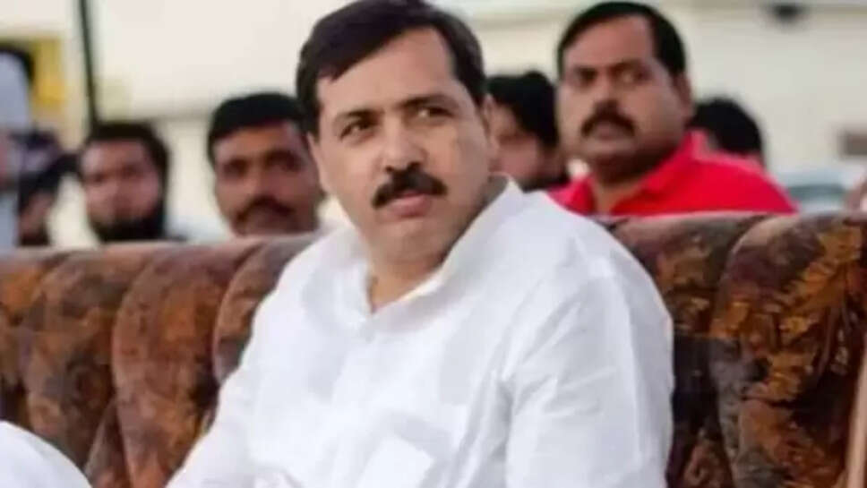 पूर्व सांसद धनंजय सिंह