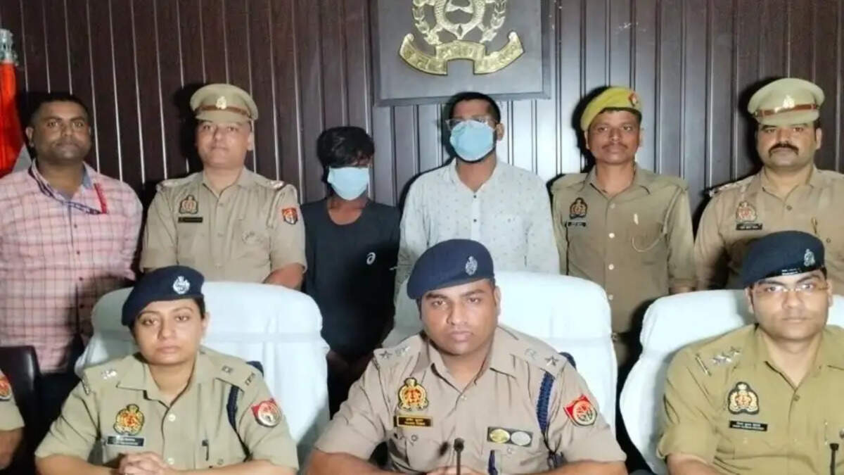 मोबाइल चोरी