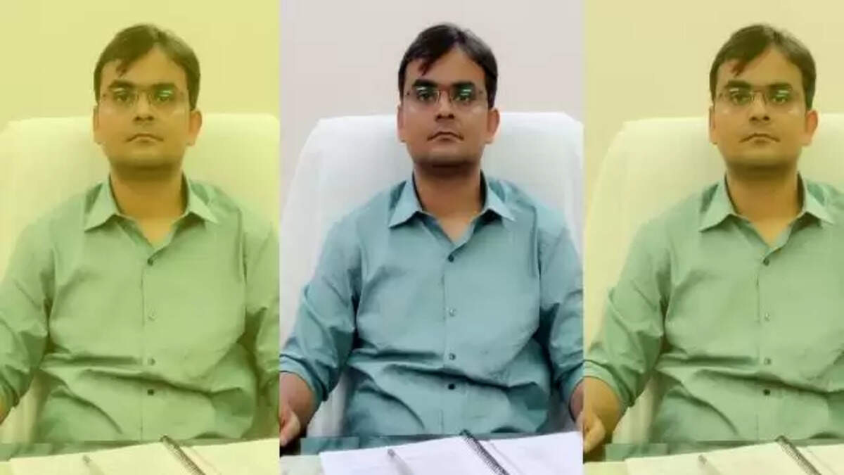 DM Santander Kumar