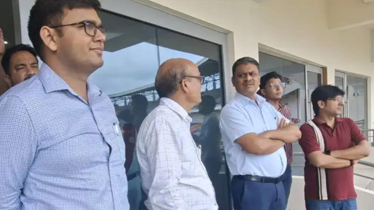 बाबतपुर एयरपोर्ट 