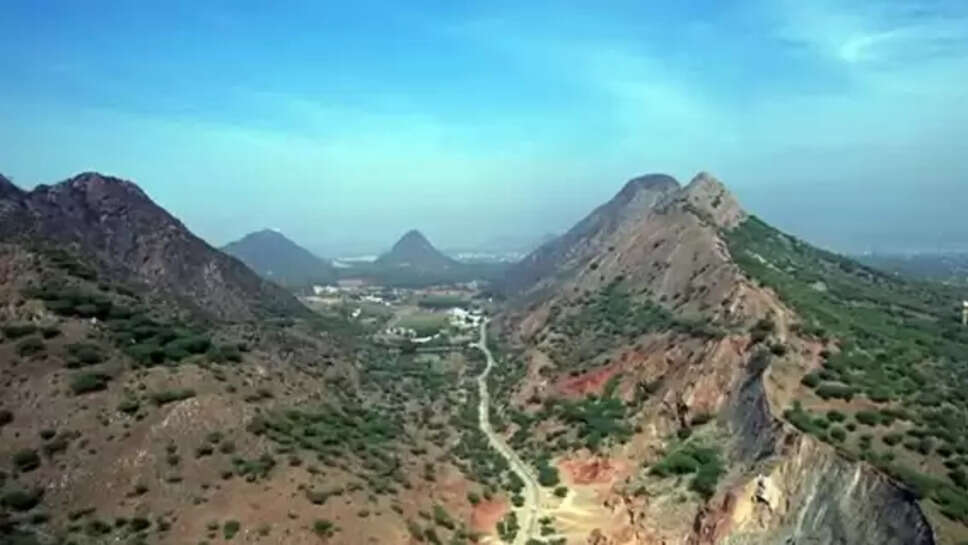 अरावली की परिभाषा पर सवाल