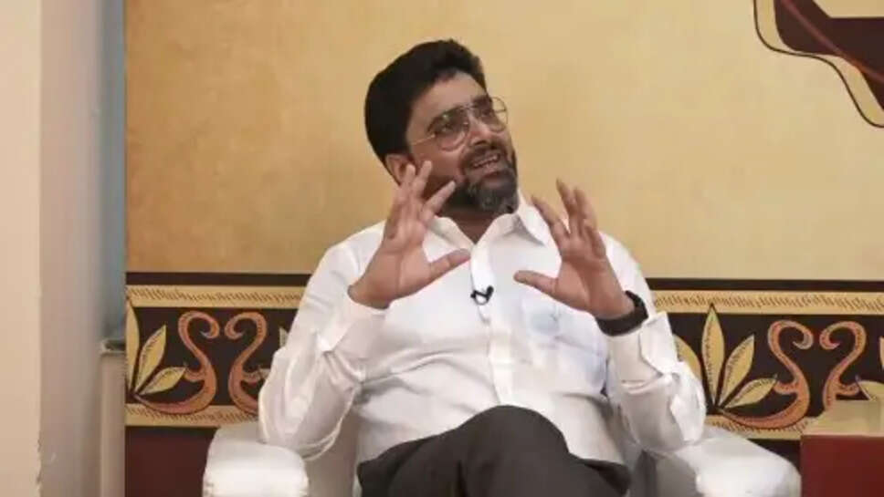 CEO विश्वभूषण मिश्रा 