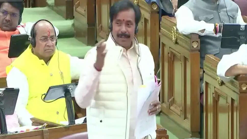 श्रम मंत्री अनिल राजभर