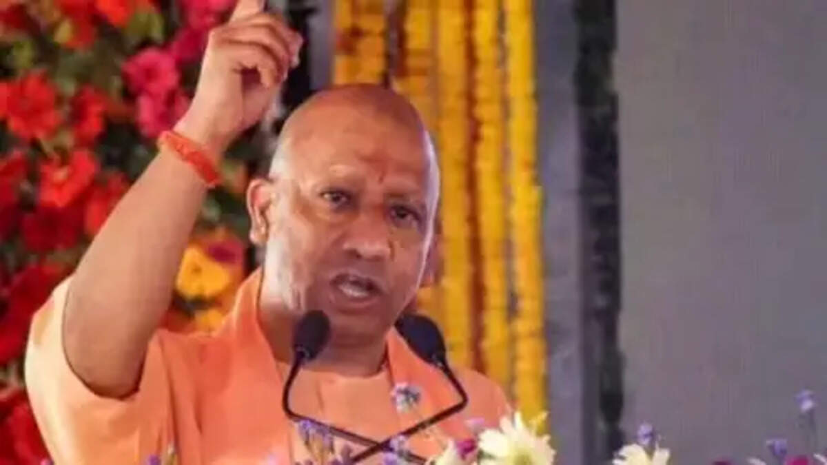 CM 