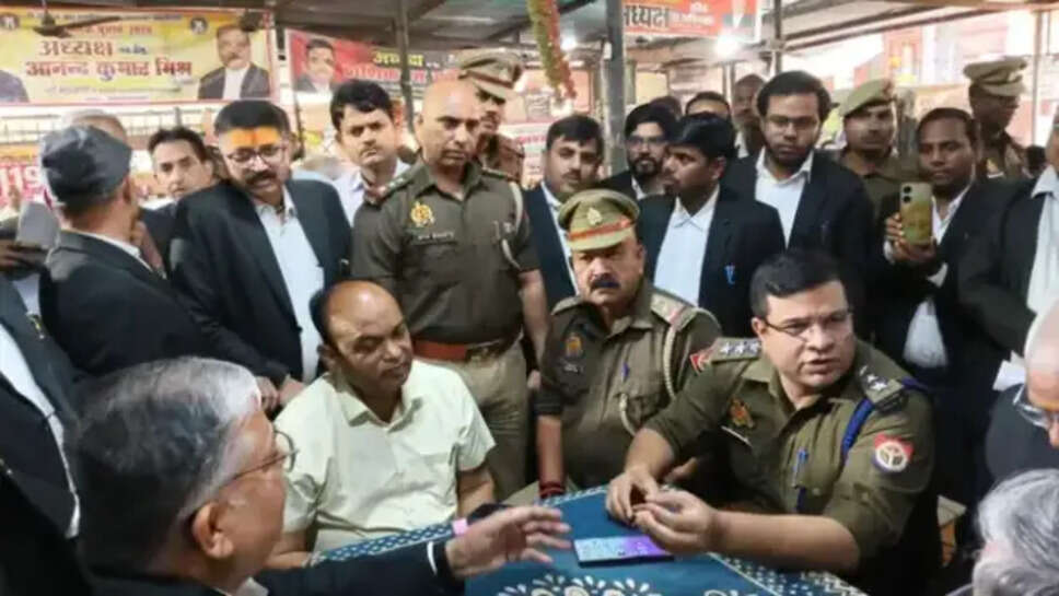  वाराणसी कचहरी को बम से उड़ाने की धमकी देने वाला एलएलबी छात्र गिरफ्तार, प्रेम प्रसंग में फंसाने की साजिश का खुलासा