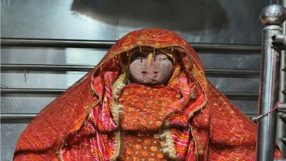 प्राचीन दुर्गा मंदिर