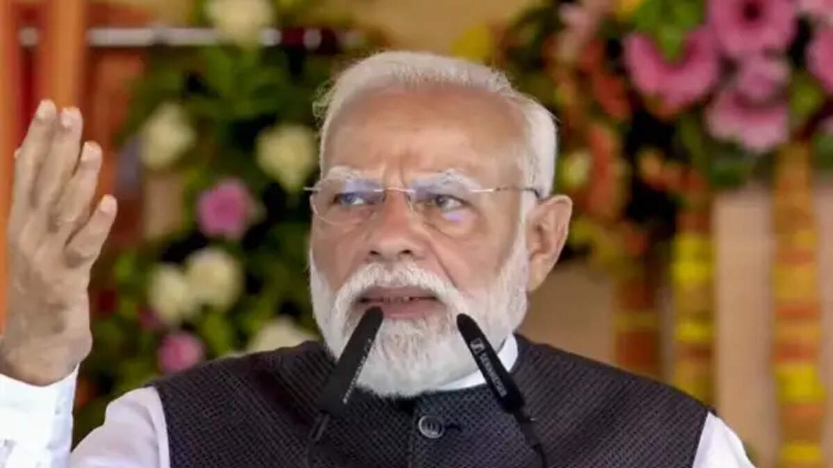 PM मोदी